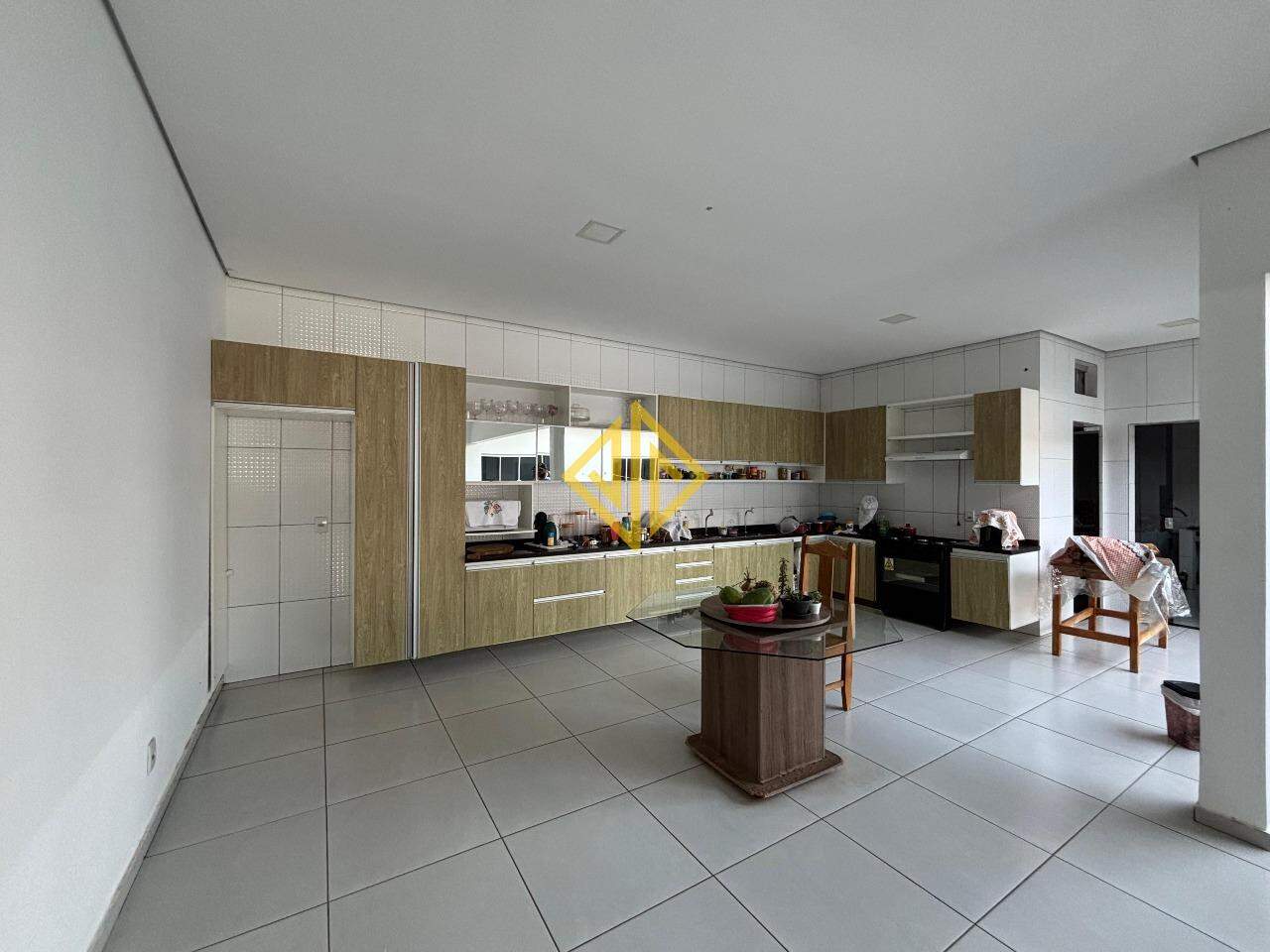 Casa, 3 quartos, 216 m² - Foto 25