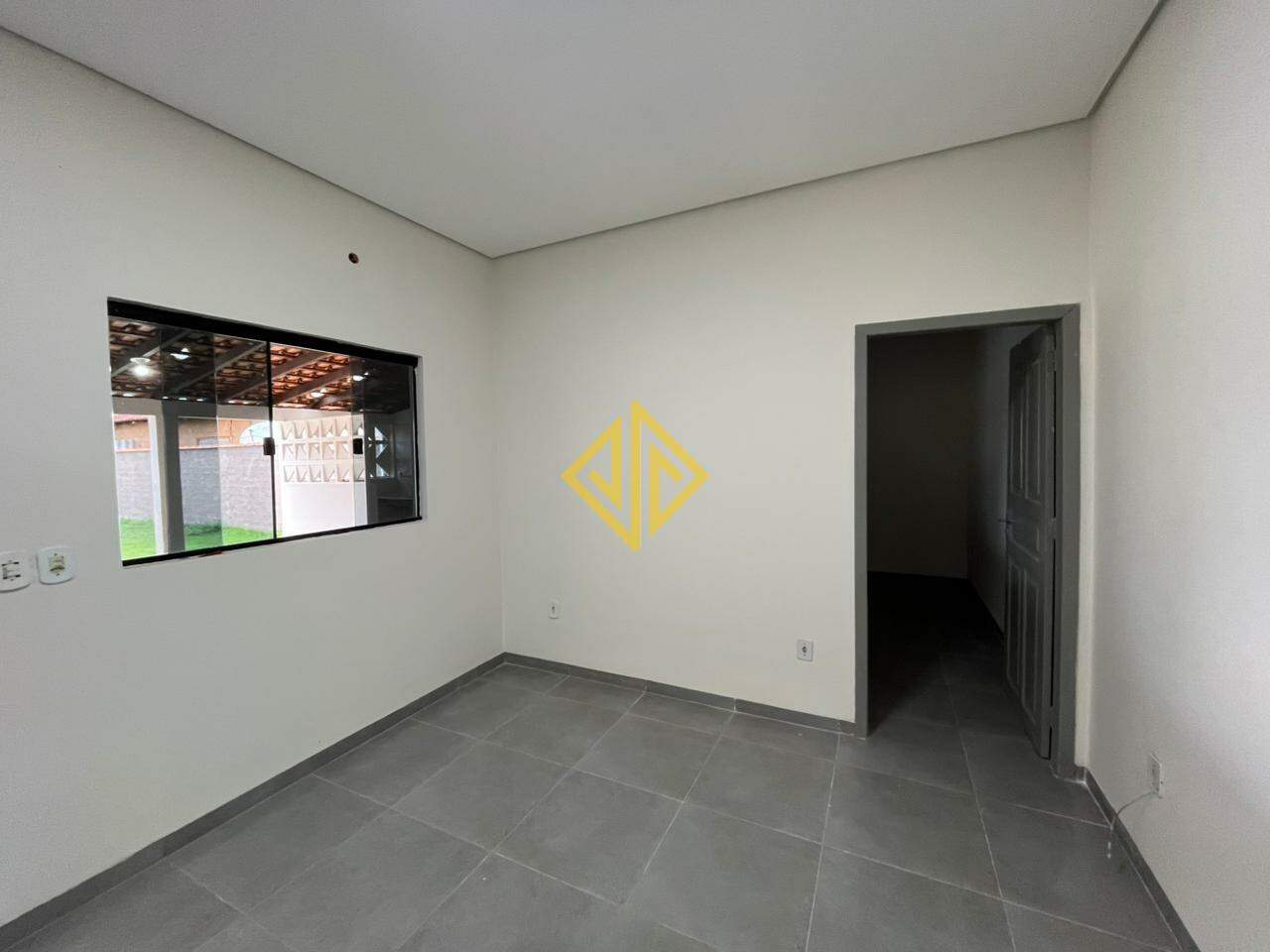 Casa para aluguel no Setor 09: