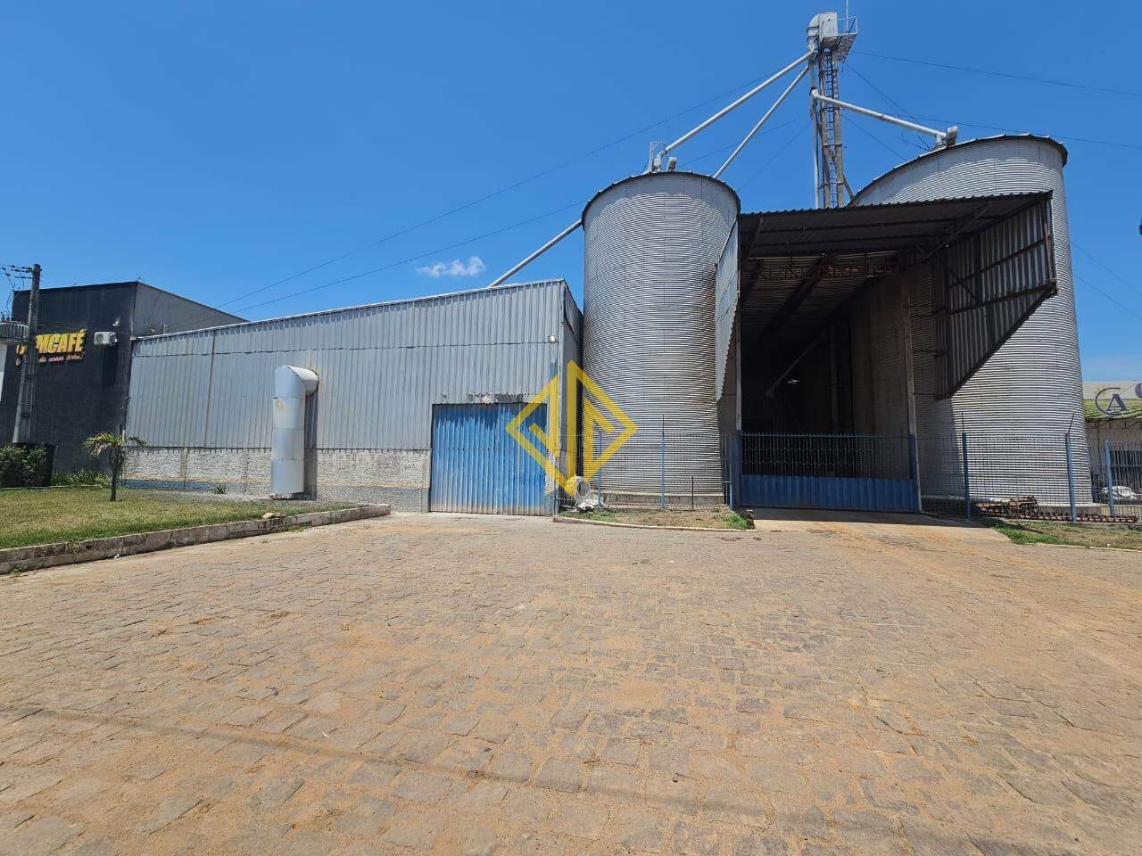 Casa, 1298 m² - Foto 1