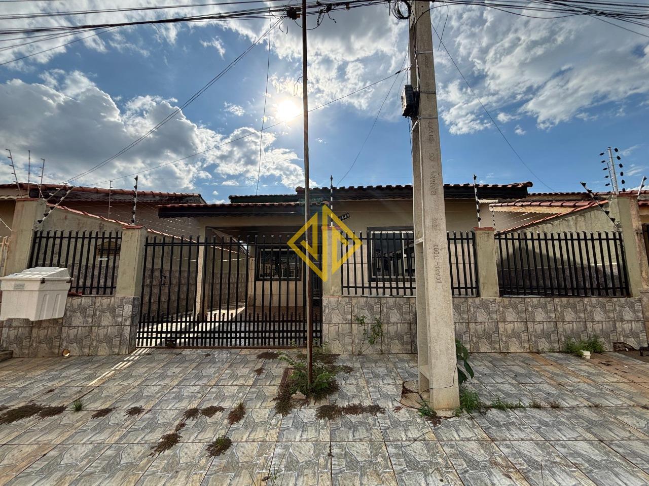 Casa, 2 quartos, 70 m² - Foto 1