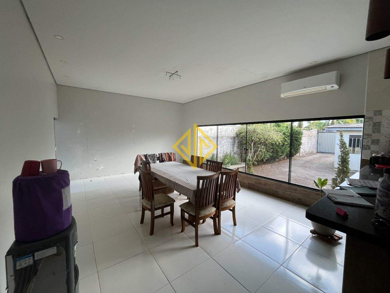 Casa, 4 quartos, 237 m² - Foto 3