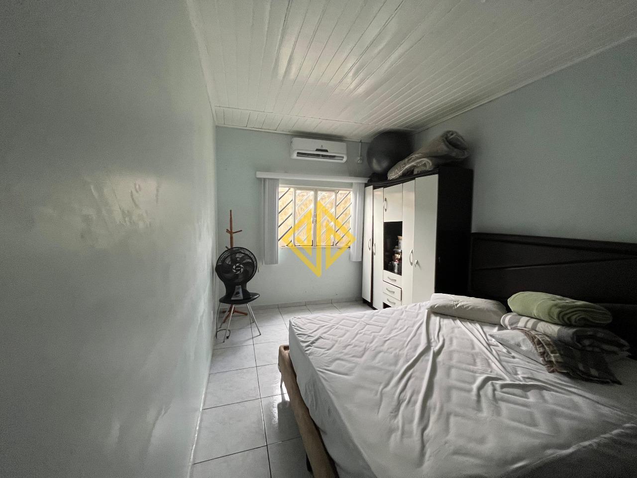 Casa, 4 quartos, 237 m² - Foto 8