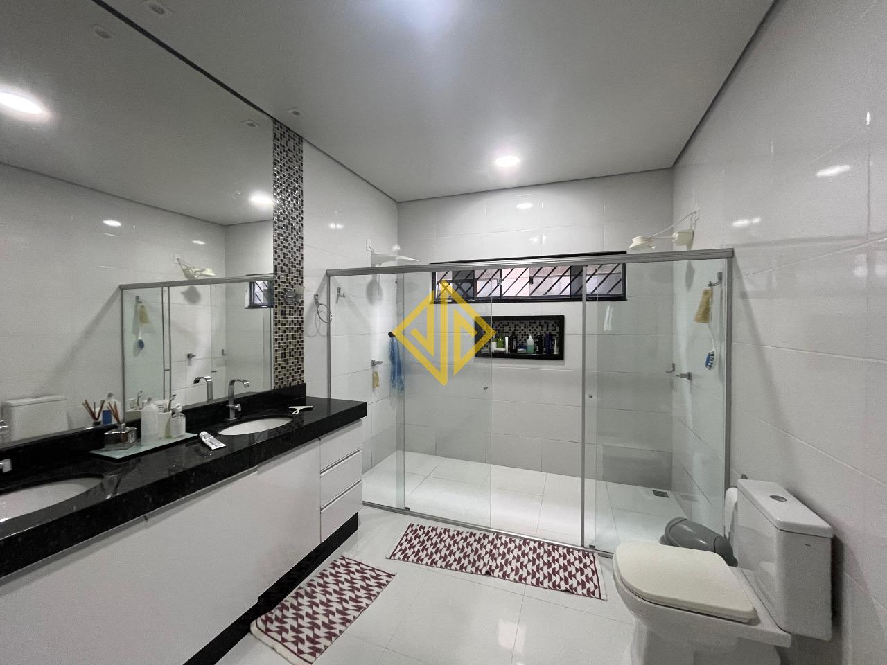 Casa, 4 quartos, 237 m² - Foto 7