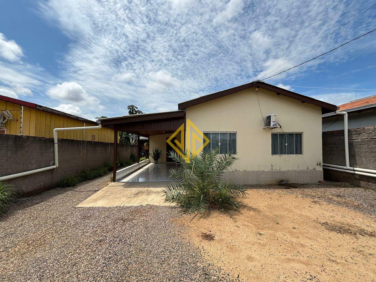 Casa, 2 quartos, 126 m² - Foto 1