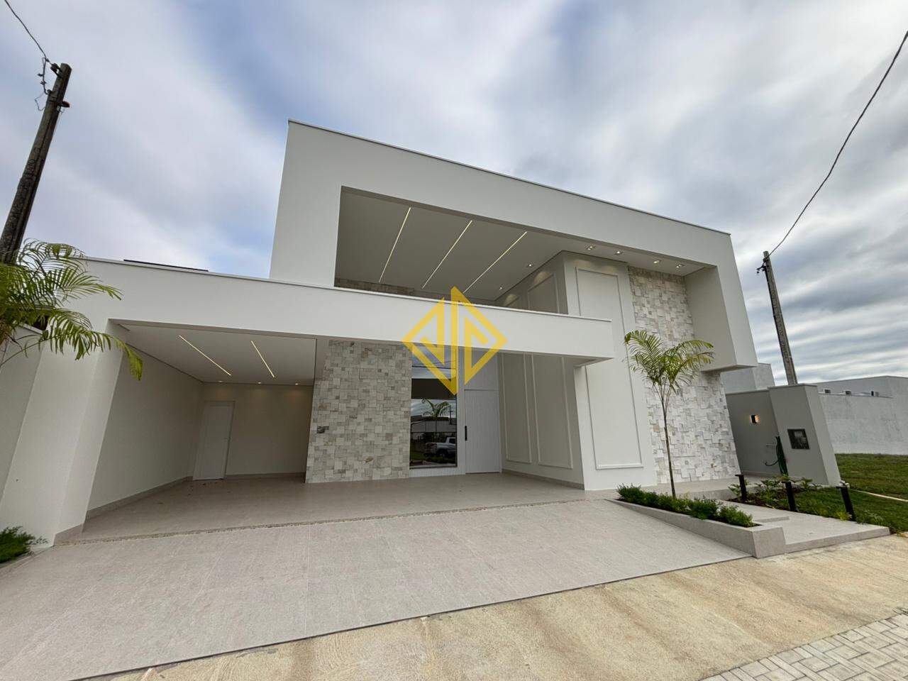 Casa, 3 quartos, 281 m² - Foto 2