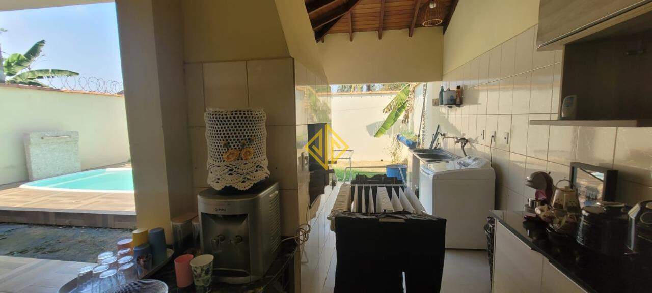 Casa à venda no Jardim Jorge Teixeira: