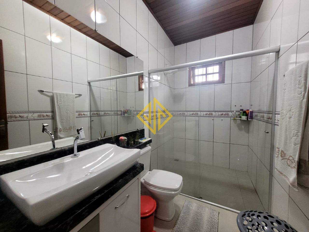 Casa à venda no Jardim Jorge Teixeira: