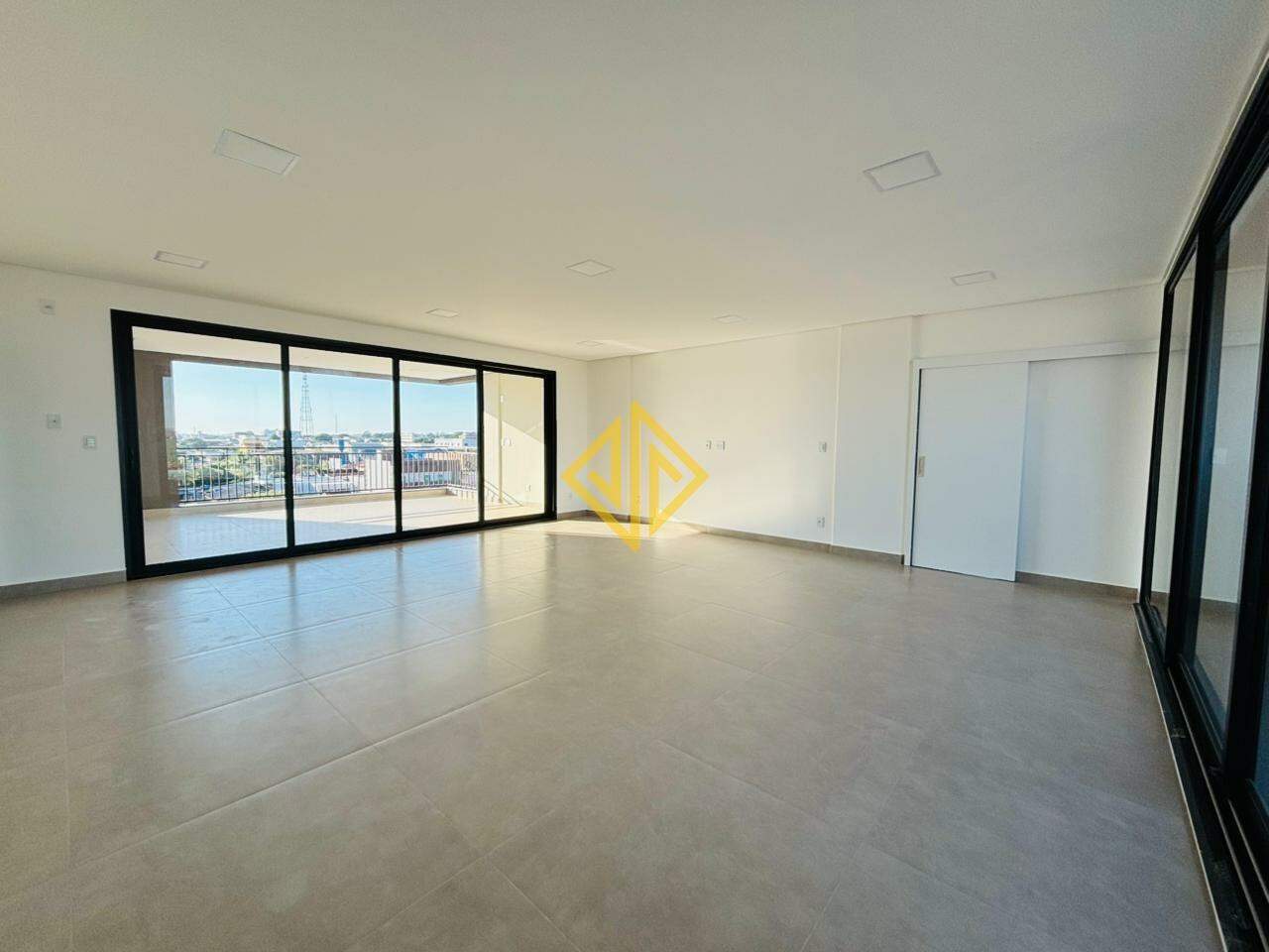 Apartamento à venda no Setor 03: 