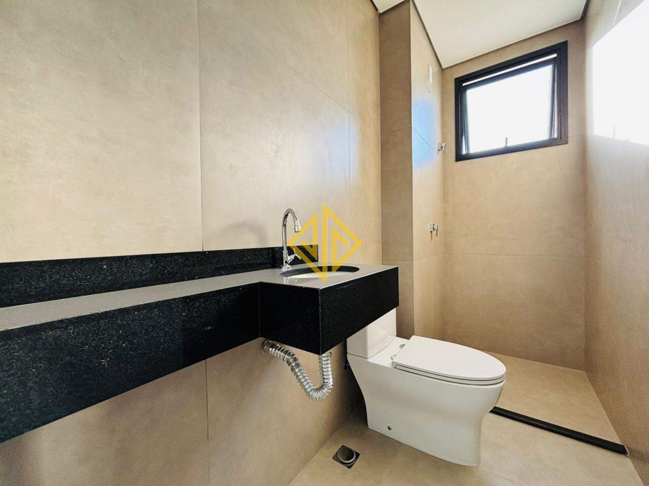 Apartamento à venda no Setor 03: 