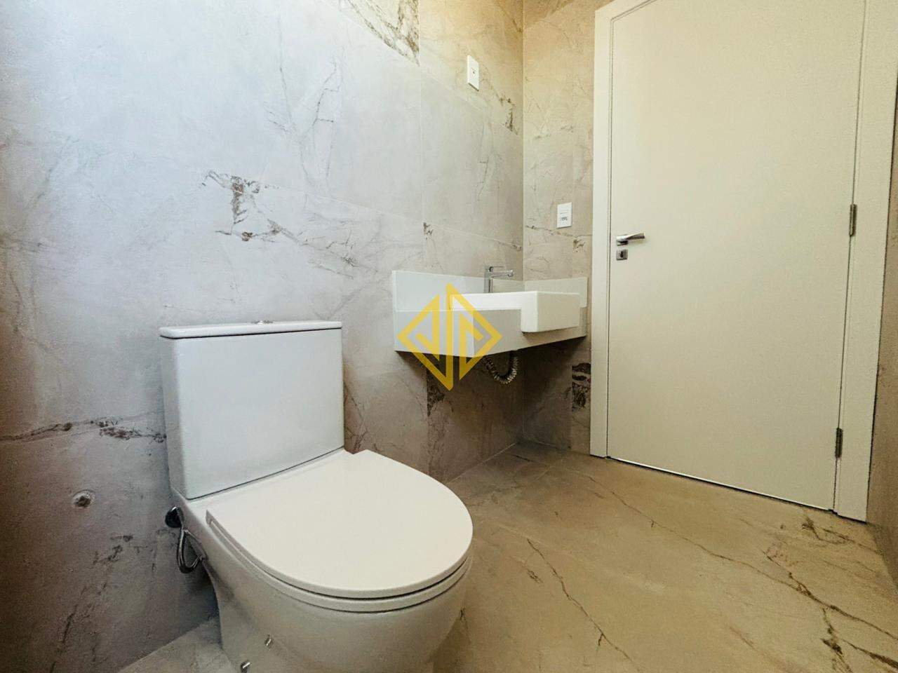 Apartamento à venda no Setor 03: 