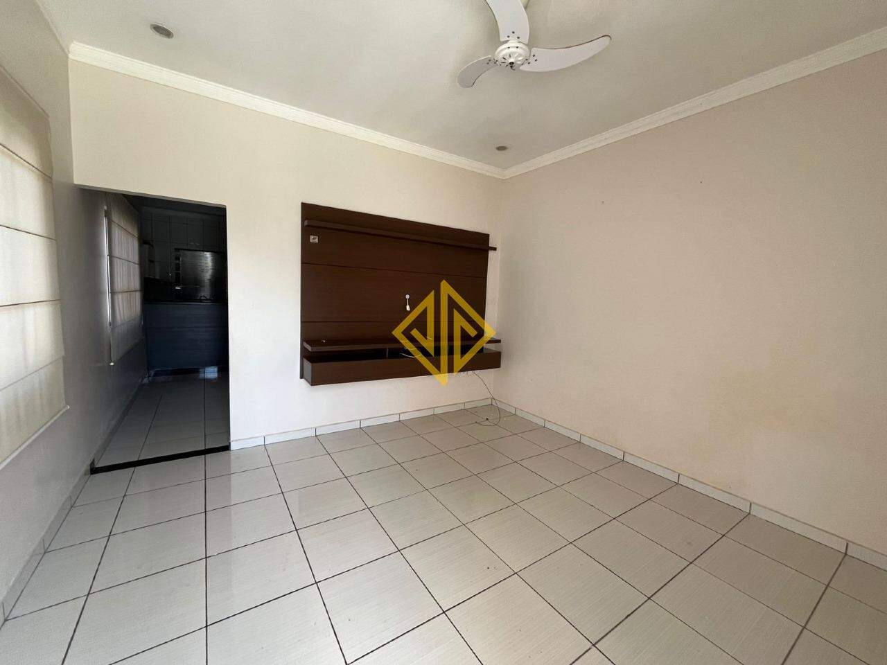 Casa, 3 quartos, 215 m² - Foto 4