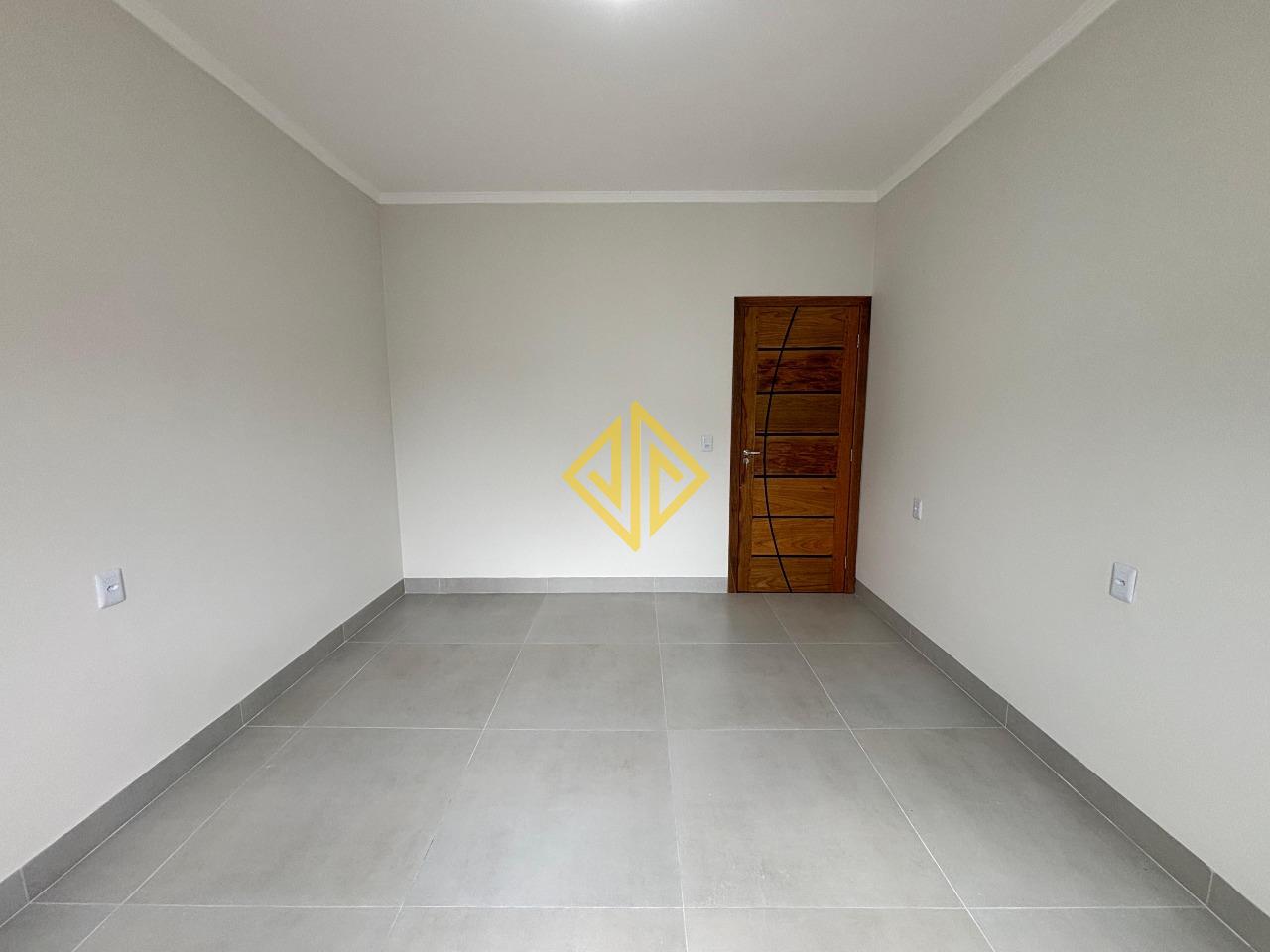 Casa à venda no Jardim Primavera: 