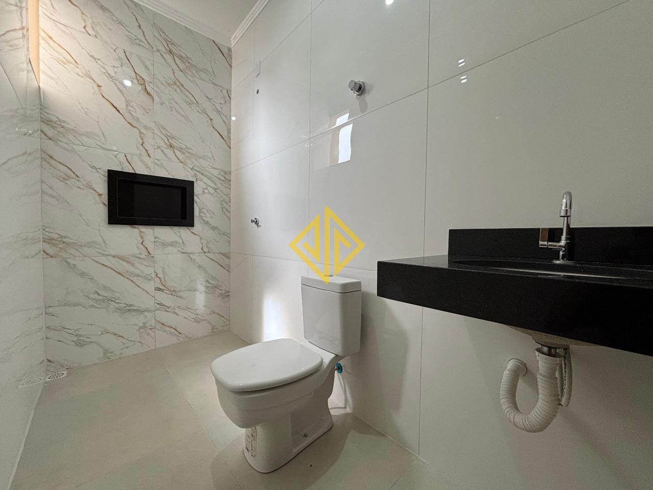 Casa à venda no Jardim Primavera: 