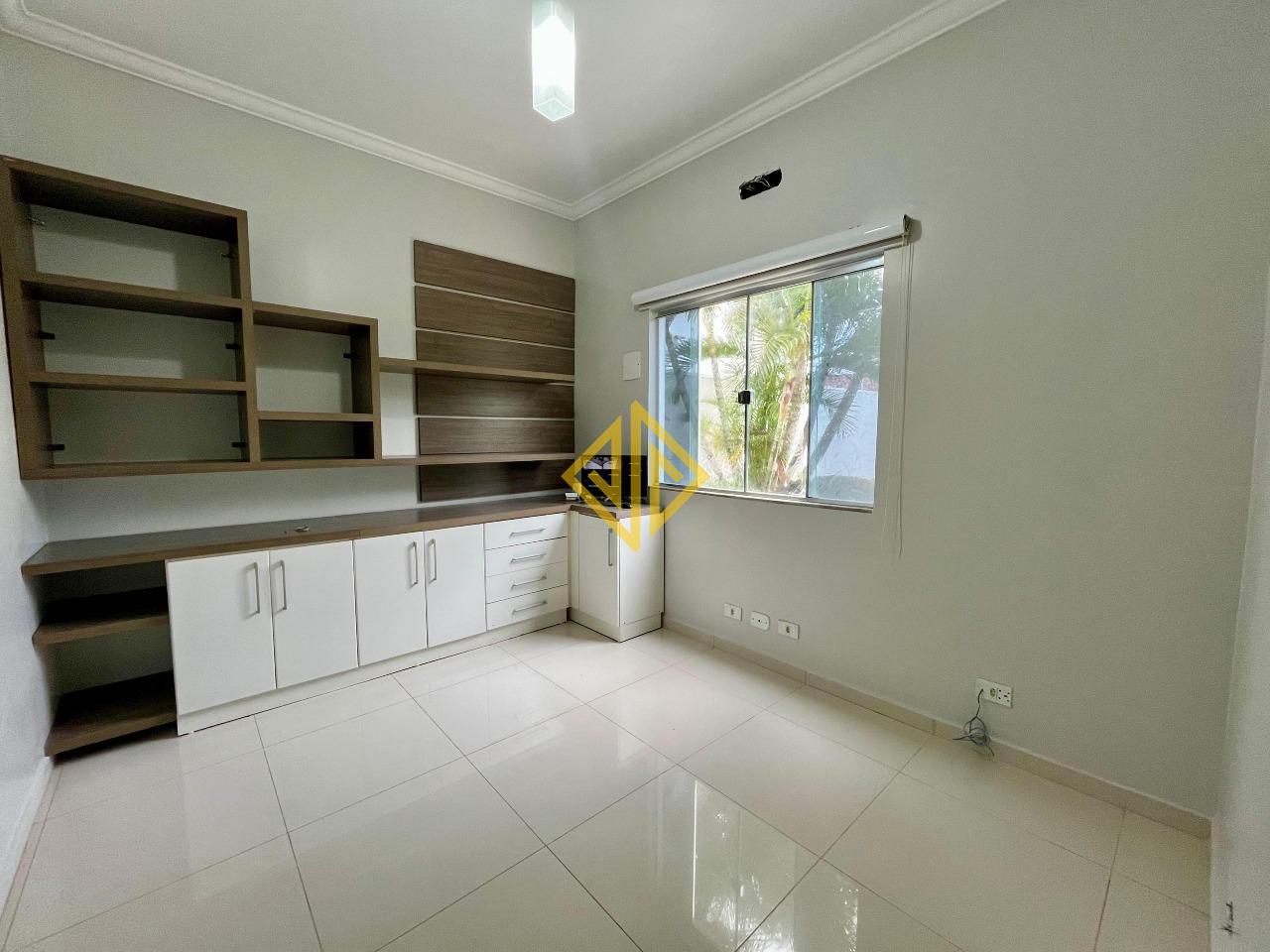 Sobrado, 332 m² - Foto 4