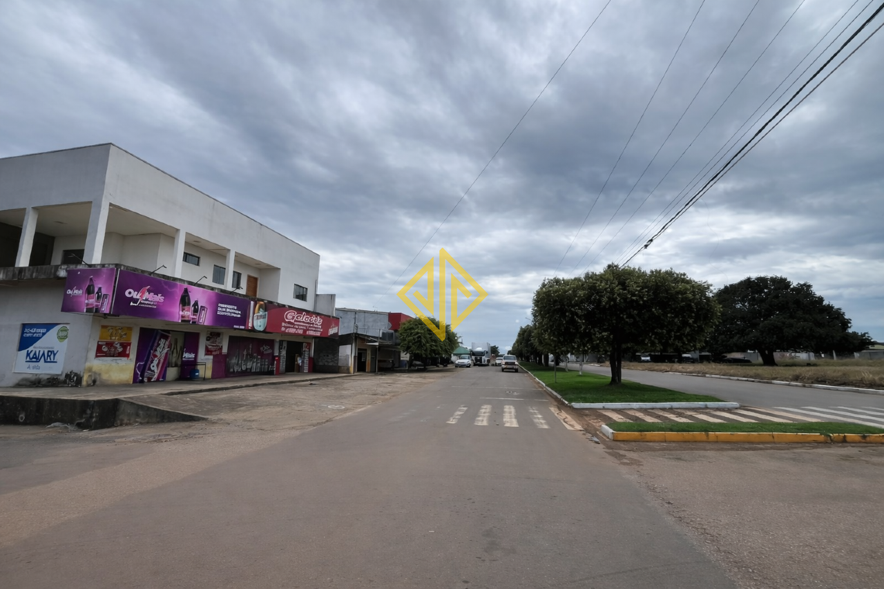 Prédio à venda no Parque das Gemas: 