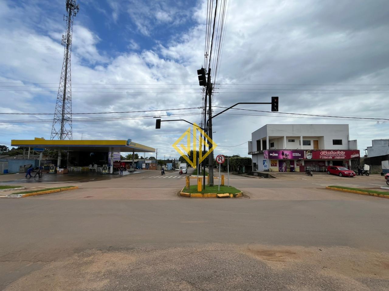 Prédio à venda no Parque das Gemas: 