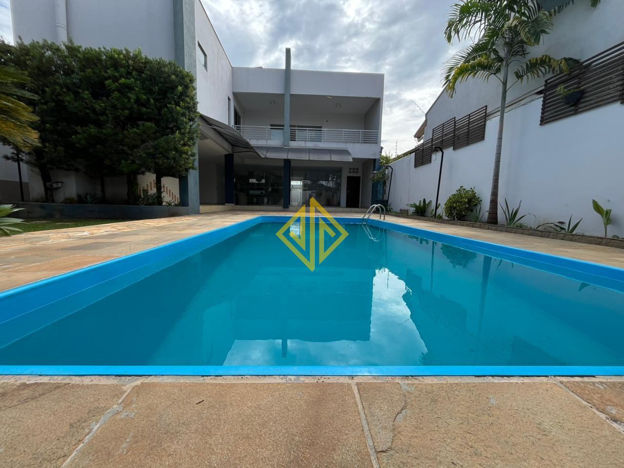 Sobrado para aluguel no Setor 01: