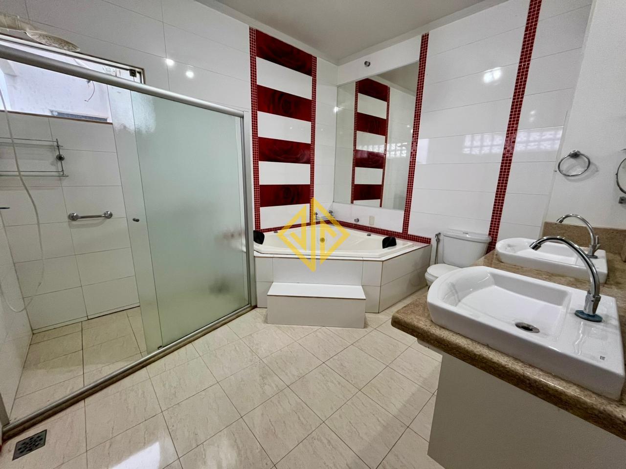 Sobrado para aluguel no Setor 01: