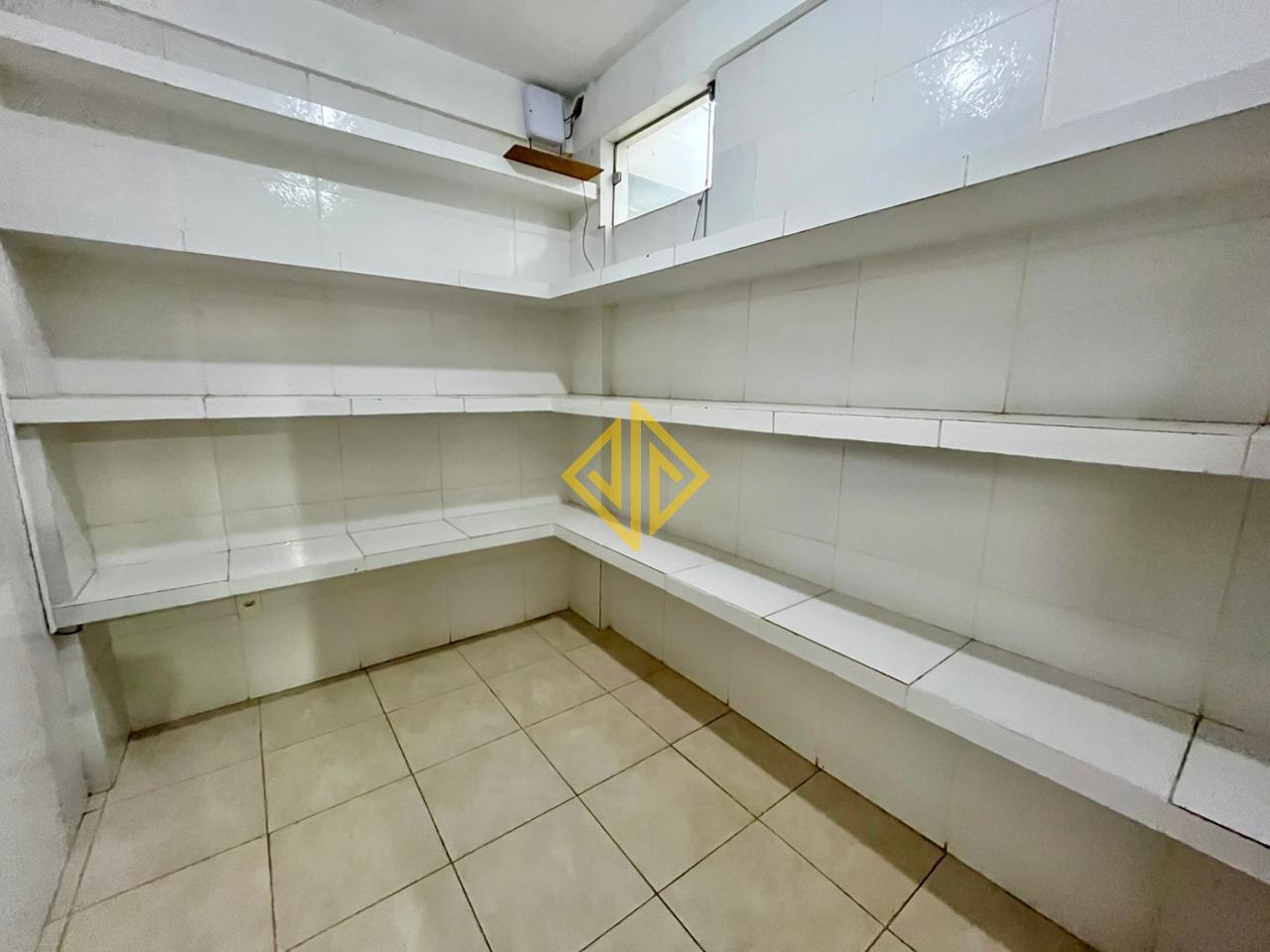 Sobrado para aluguel no Setor 01: