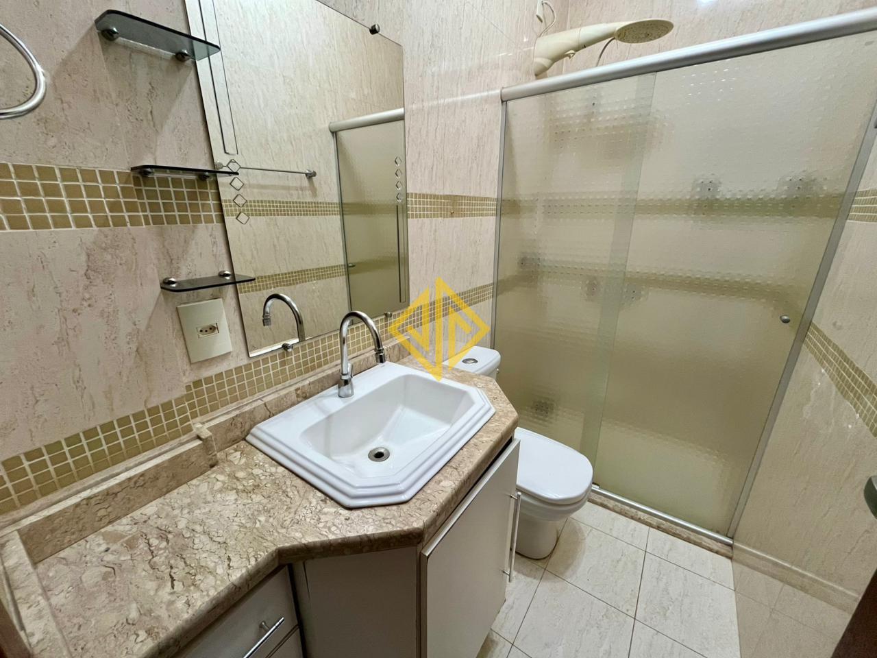 Sobrado para aluguel no Setor 01: