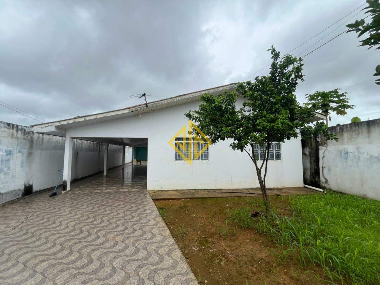 Casa, 3 quartos, 178 m² - Foto 1