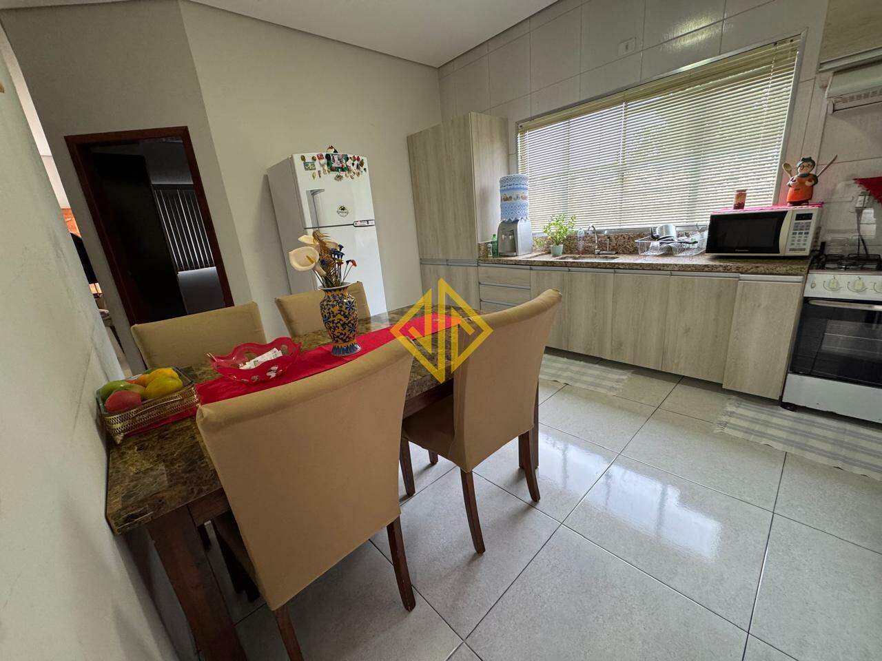 Casa, 5 quartos, 190 m² - Foto 10