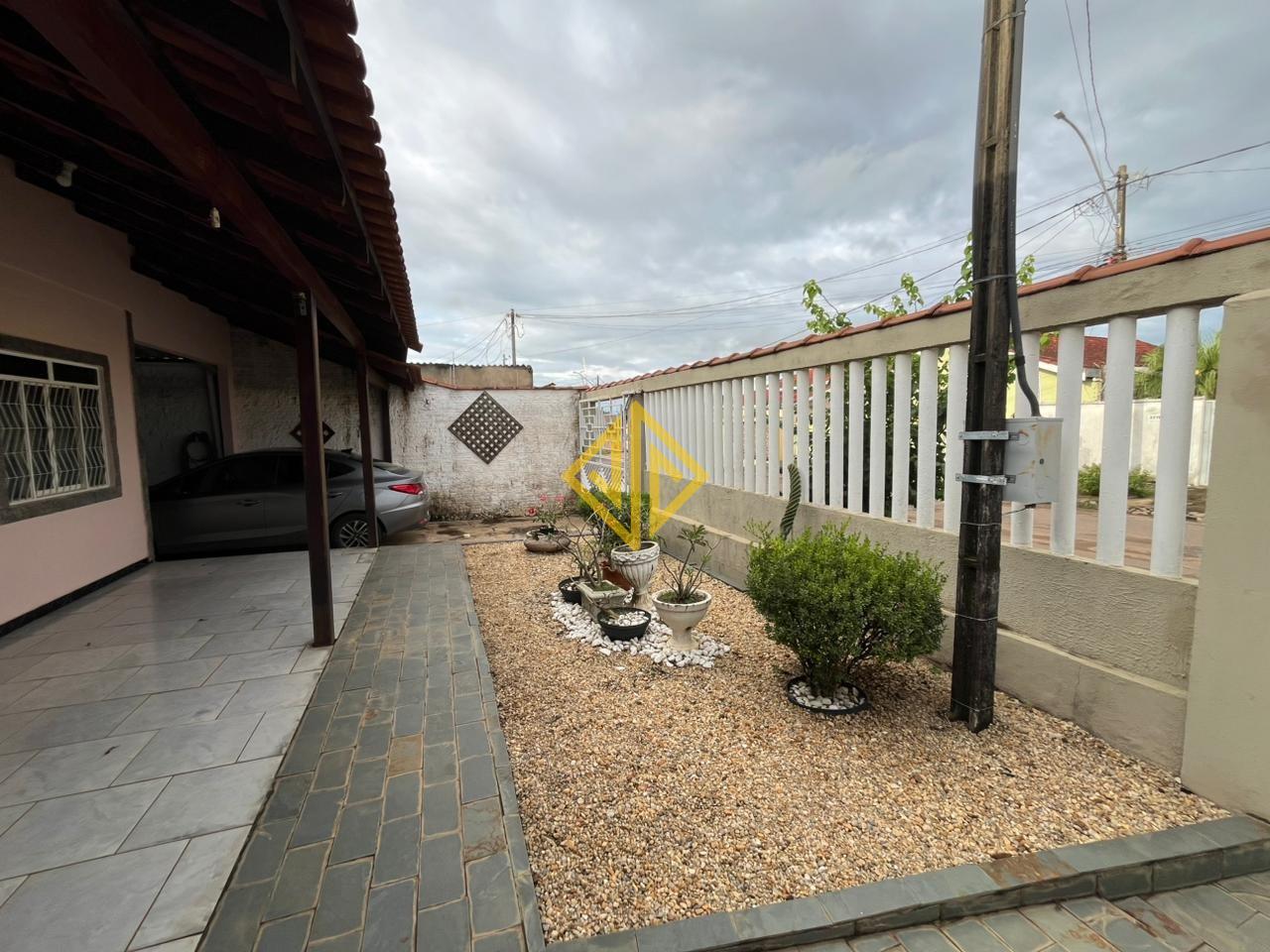 Casa, 3 quartos, 240 m² - Foto 2