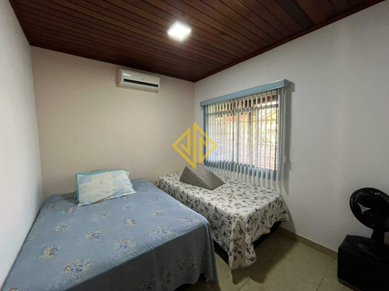 Casa, 3 quartos, 240 m² - Foto 7