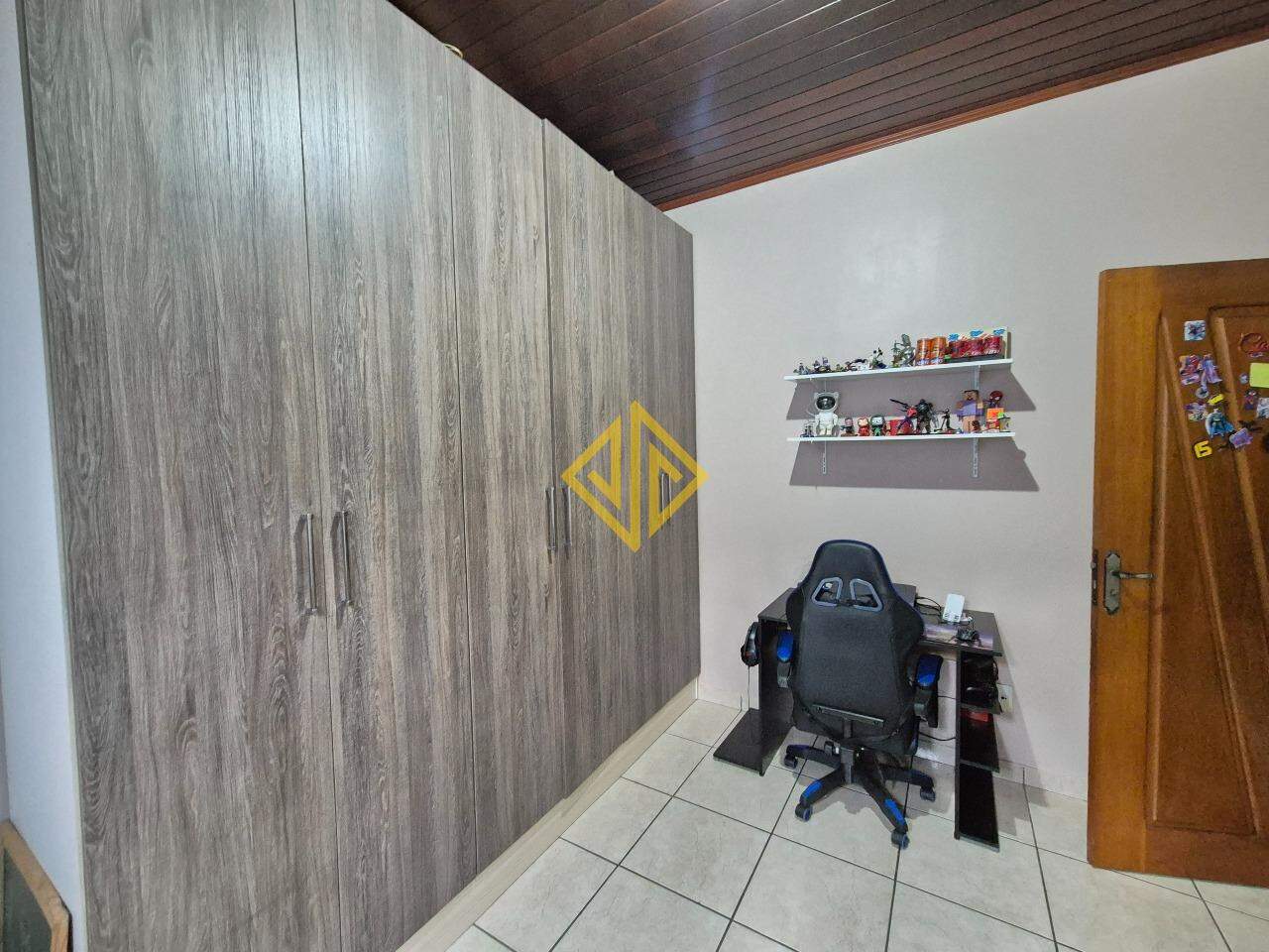 Casa, 3 quartos, 134 m² - Foto 8