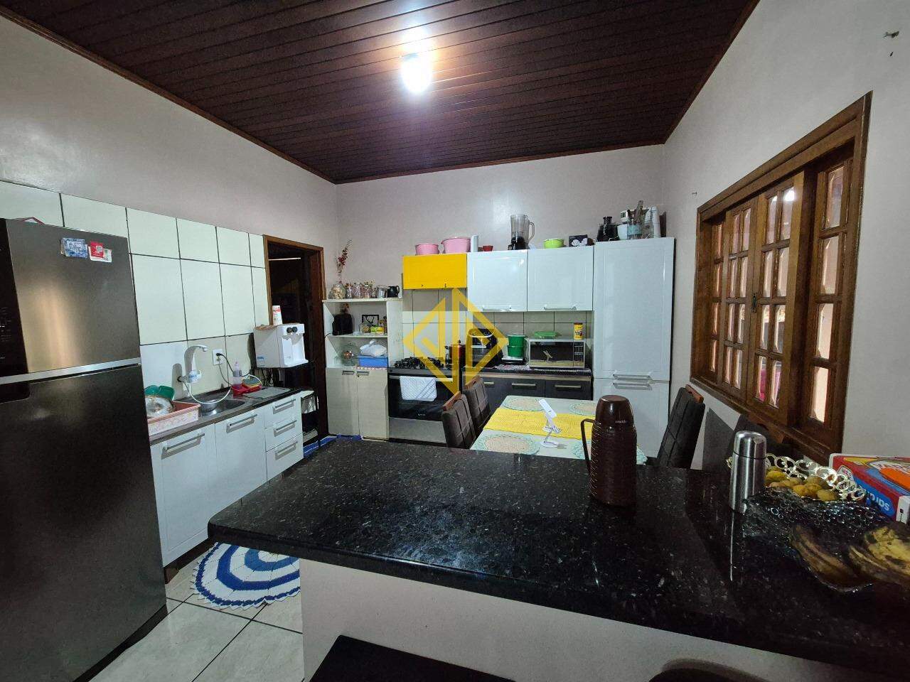 Casa, 3 quartos, 134 m² - Foto 4