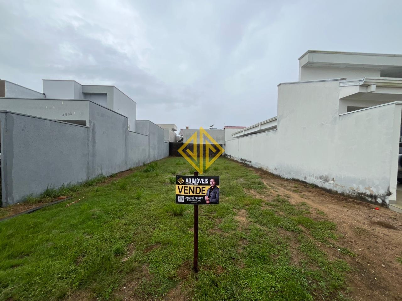 Terreno à venda no Condomínio São Paulo: 