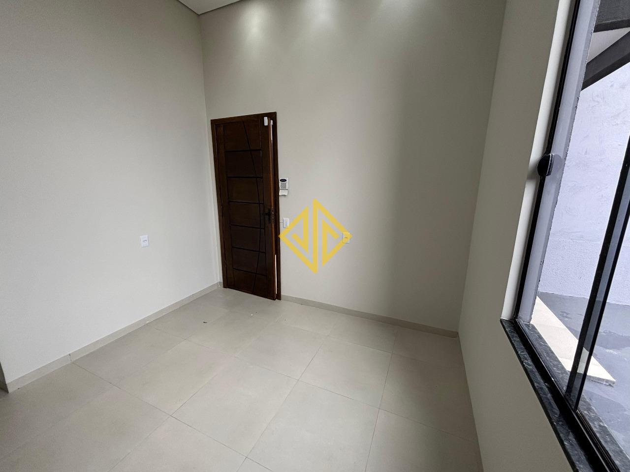 Casa para aluguel no Jardim Rio de Janeiro: 