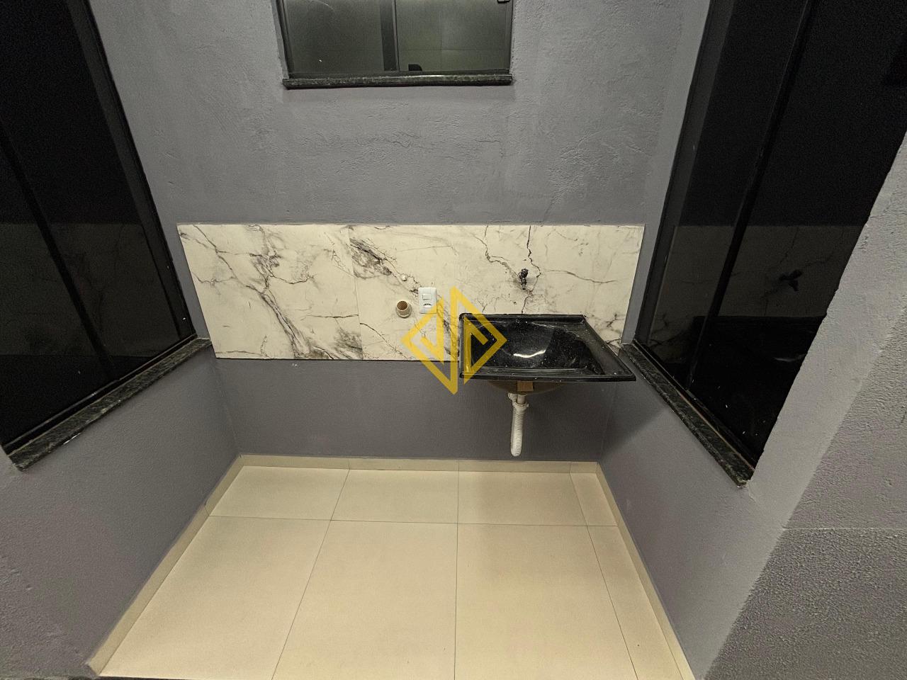 Casa para aluguel no Jardim Rio de Janeiro: 