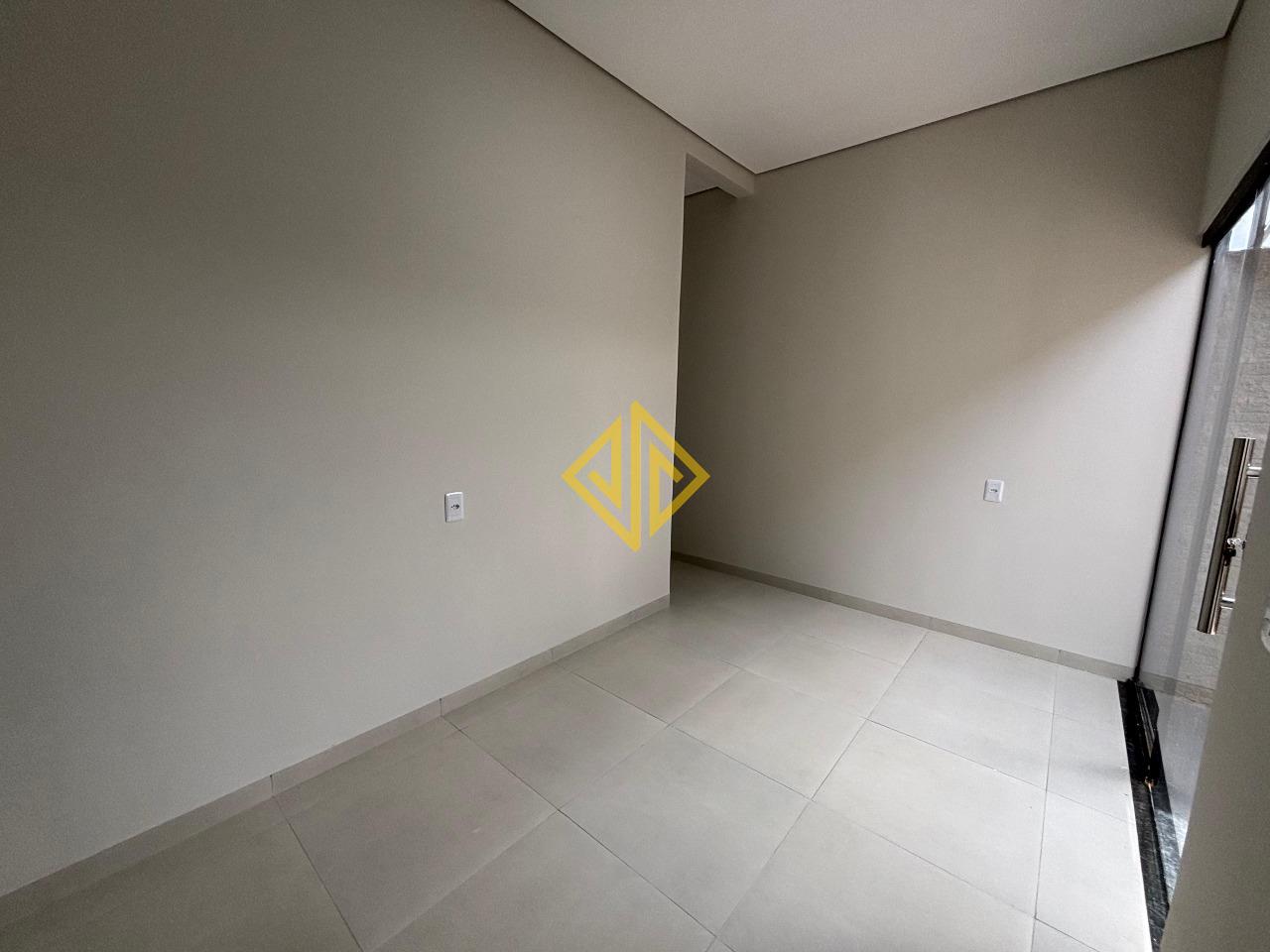 Casa para aluguel no Jardim Rio de Janeiro: 