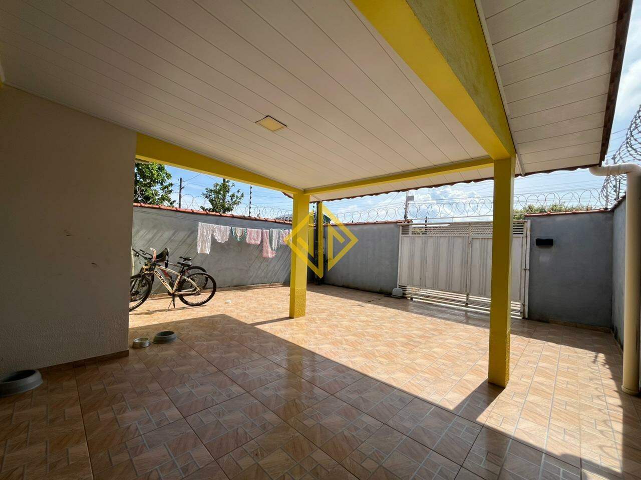 Casa à venda no Parque das Gemas: 