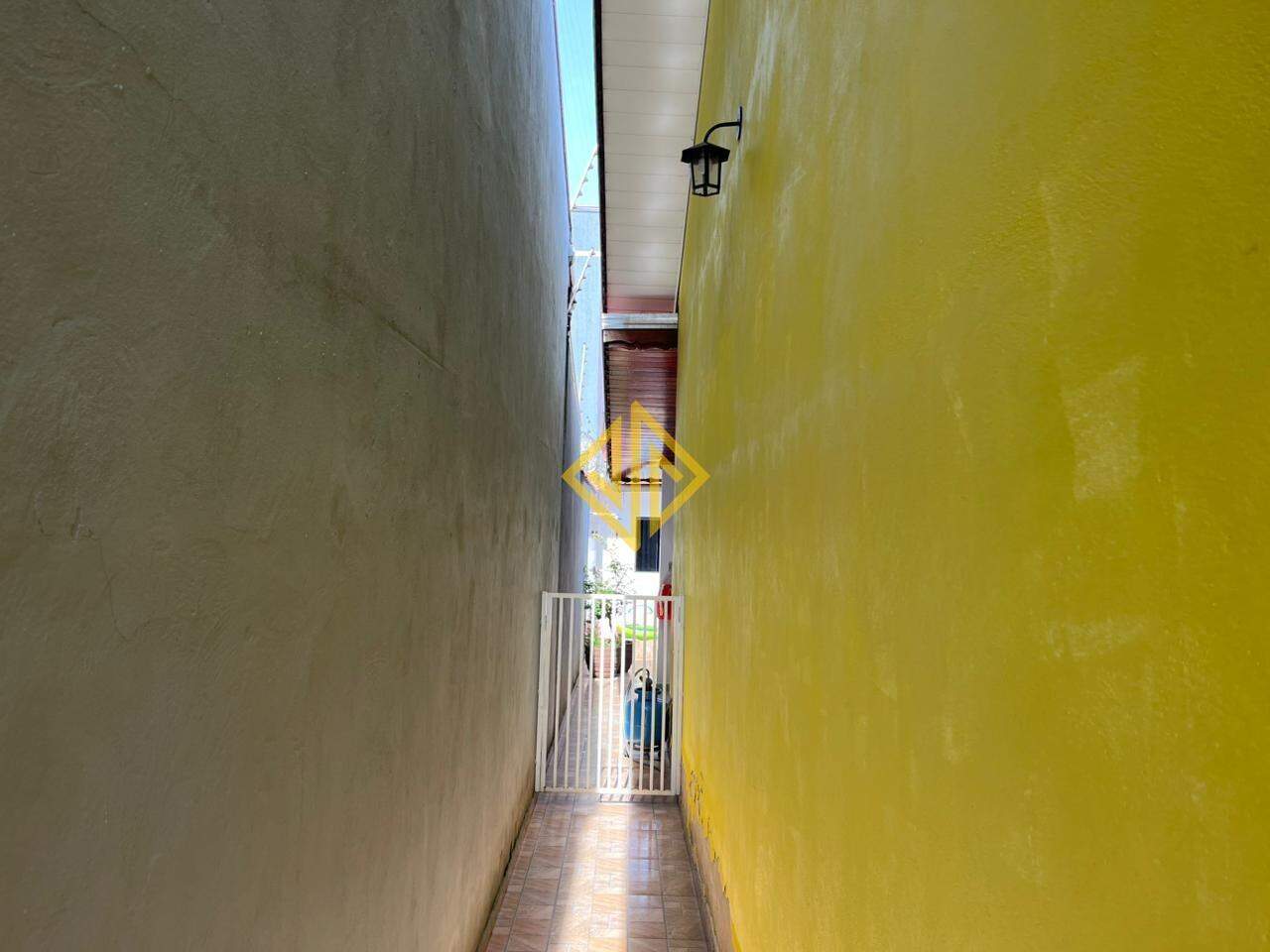 Casa à venda no Parque das Gemas: 