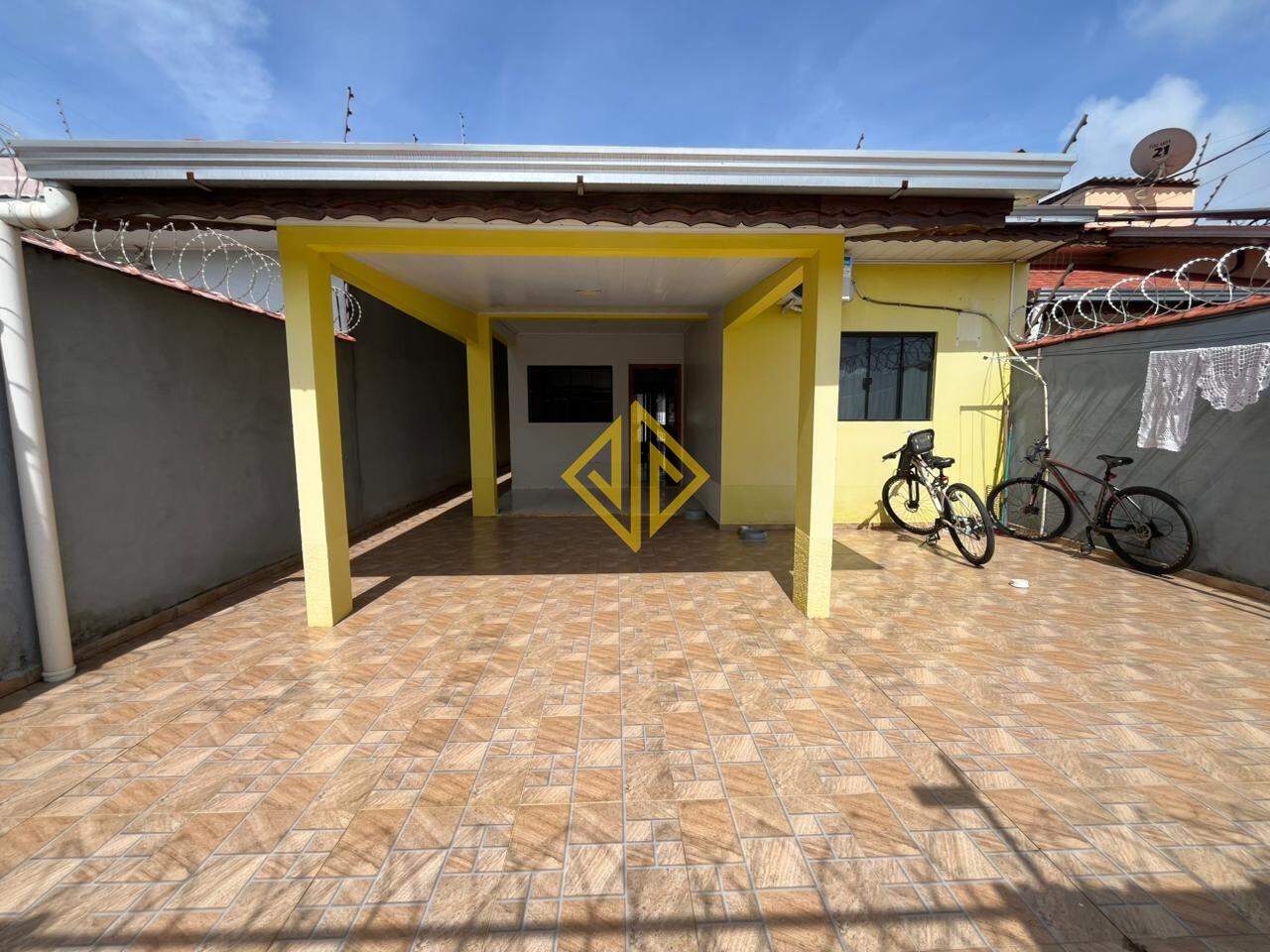 Casa à venda no Parque das Gemas: 