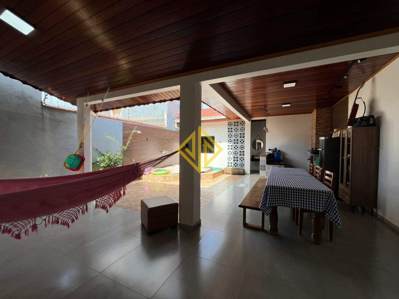 Casa à venda no Parque das Gemas: 