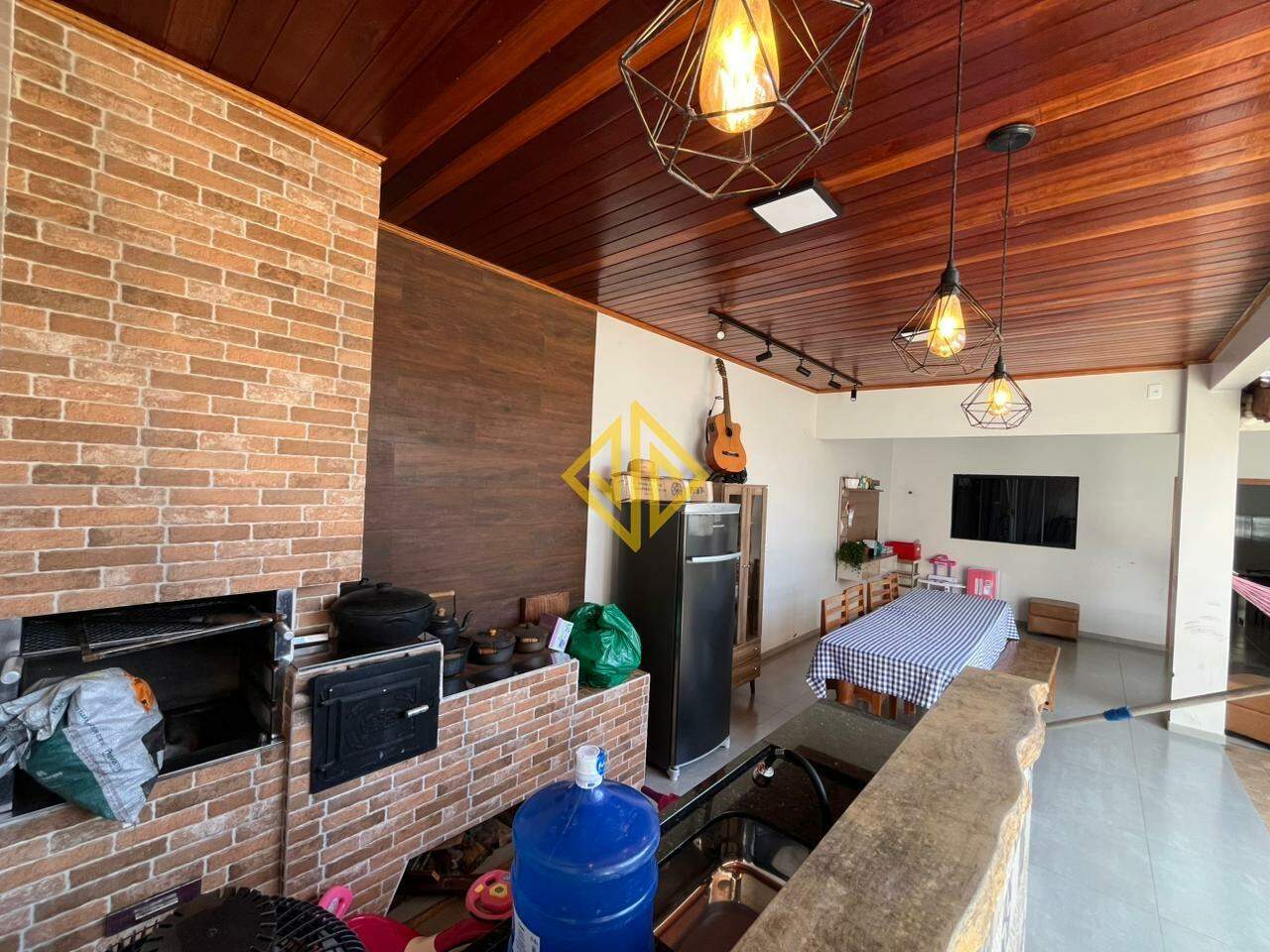 Casa à venda no Parque das Gemas: 