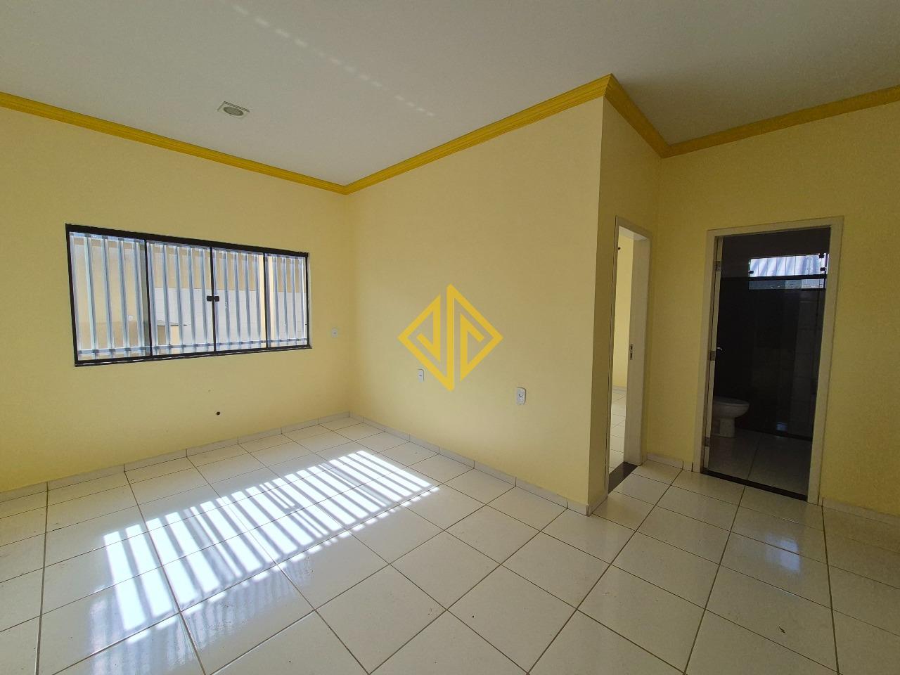 Casa à venda no BNH: 