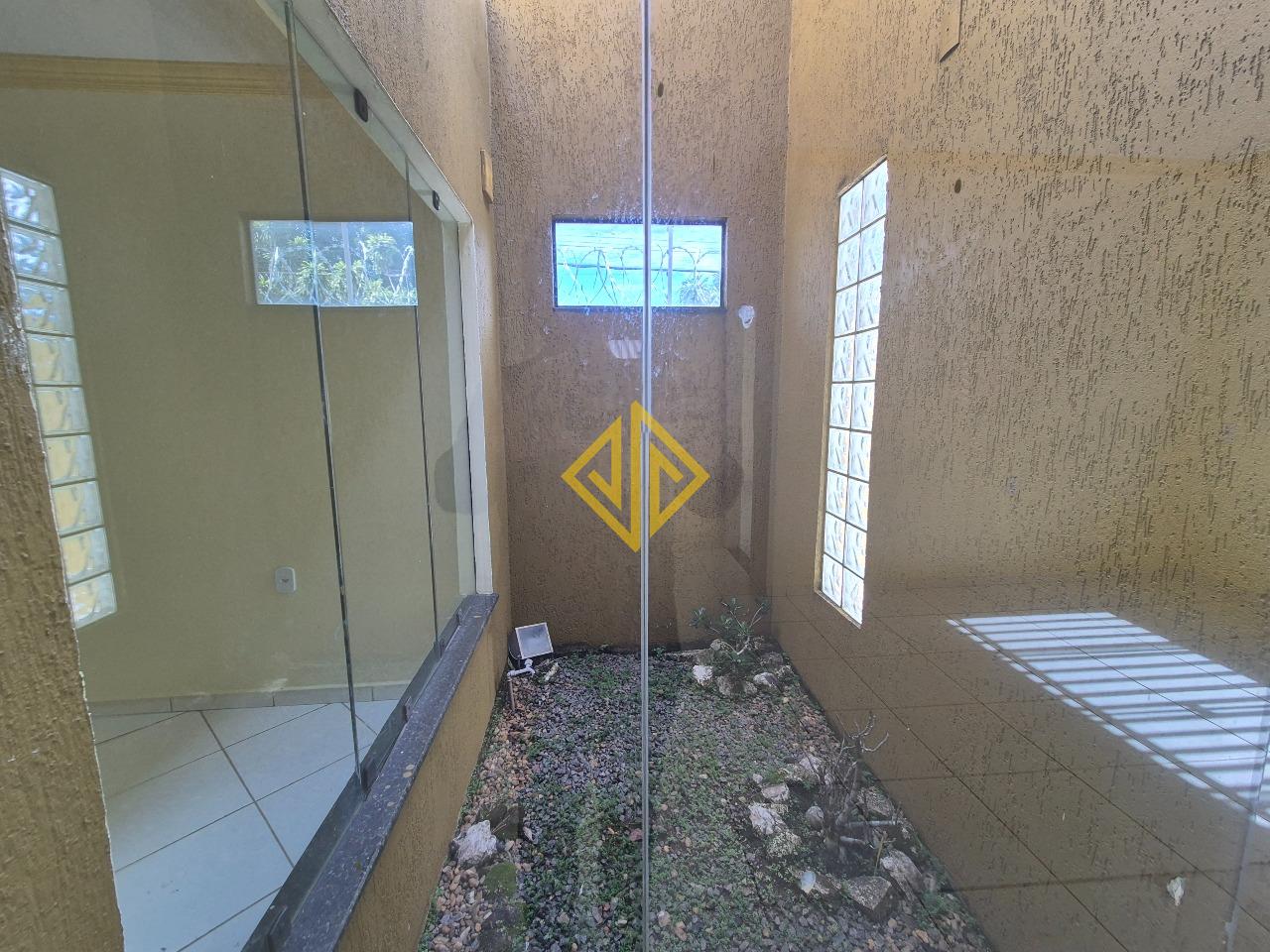 Casa à venda no BNH: 