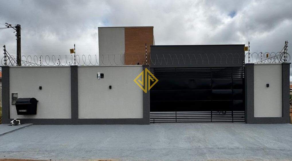 Casa à venda no Jardim Vitória: 