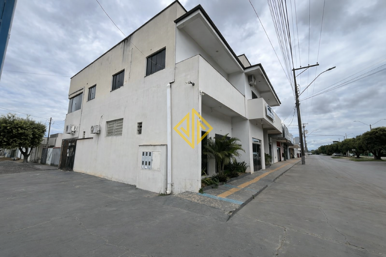 Sala à venda no Setor 03: 