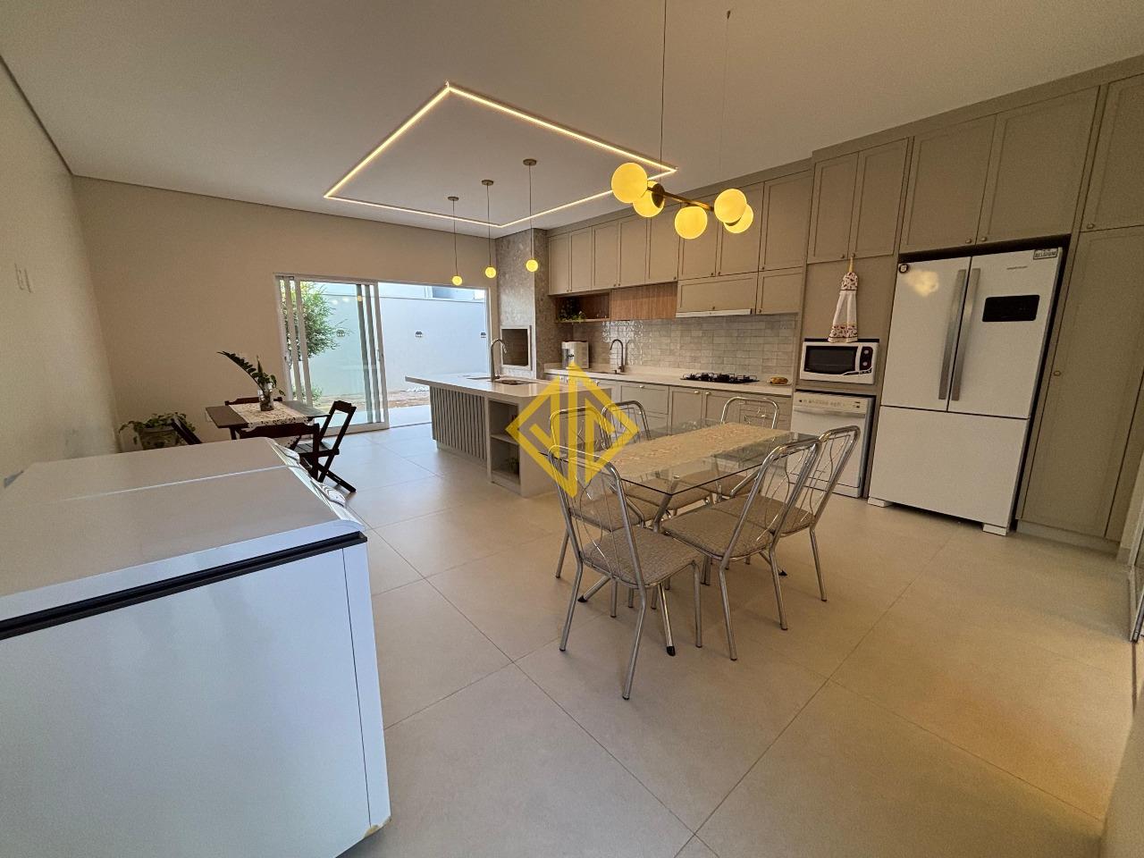 Casa à venda no Condomínio São Paulo: 