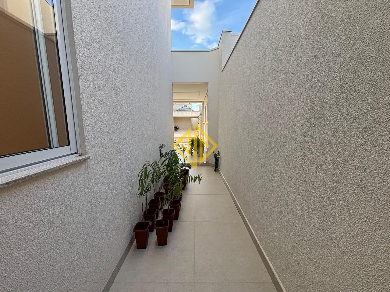 Casa à venda no Condomínio São Paulo: 