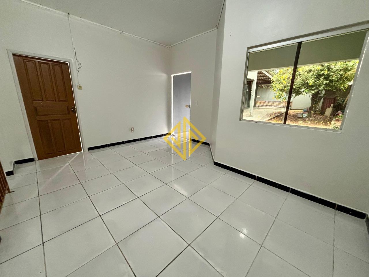 Casa para aluguel no Jorge Teixeira: 