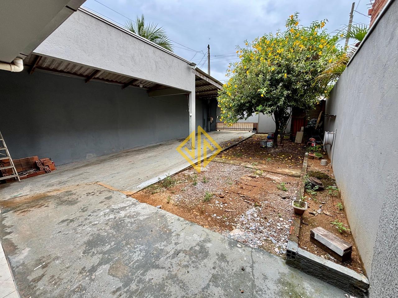 Casa para aluguel no Jorge Teixeira: 