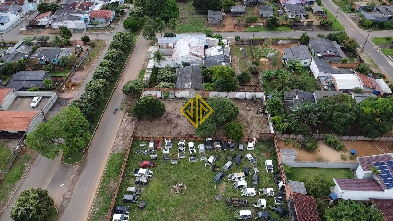 Terreno à venda no Jardim das Palmeiras: 