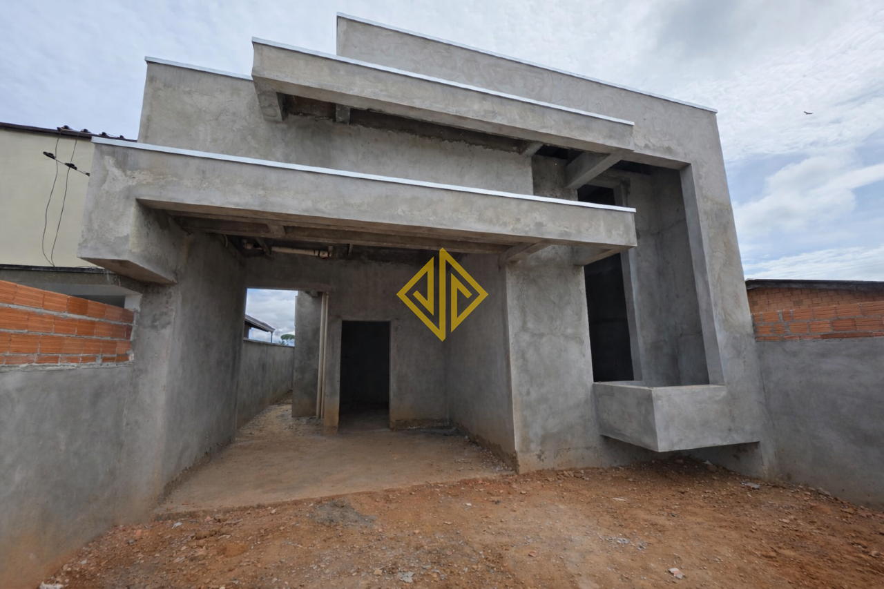 Casa à venda no Bom Jesus: 