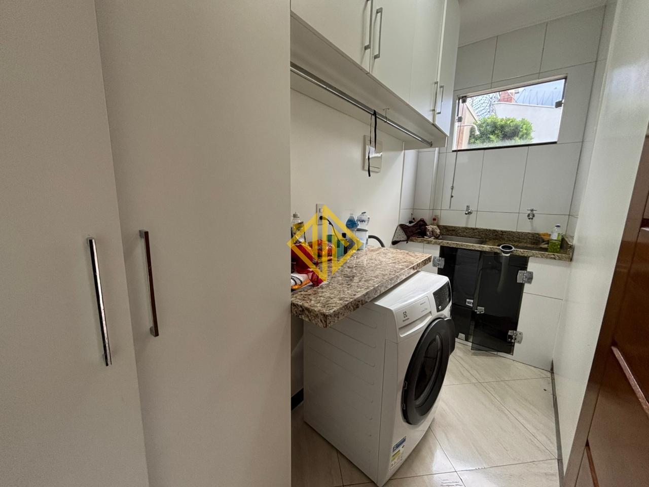 Casa à venda no Jardim Paraná: 